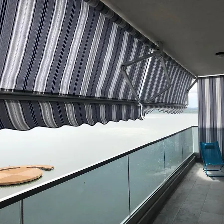 Astoria Sea&lake 66 Appartement *